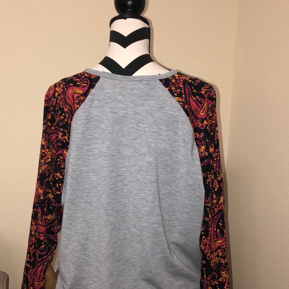 LULAROE || RANDY SHIRT - Picture 3 of 5